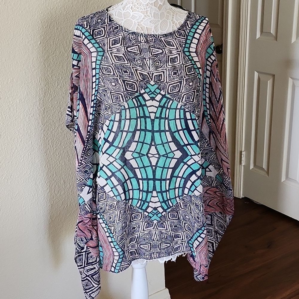 Karlie Tunic/Swim  Pool Resortwear‎ Coverup Size Small
